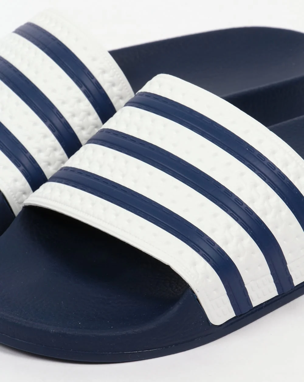 Adidas Adilette Sliders White/Navy - Image 3