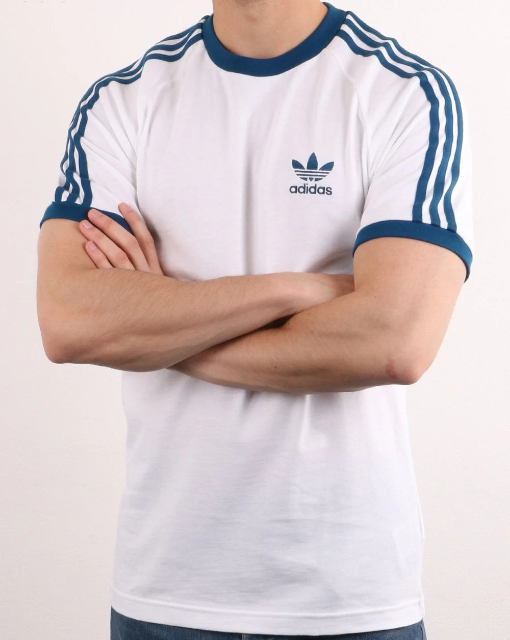 Adidas Originals Retro 3 Stripes T Shirt White/legend Marine - Image 3