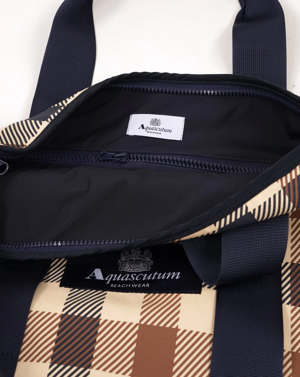Aquascutum Macro Iconic Tote Bag Large Check - Image 3