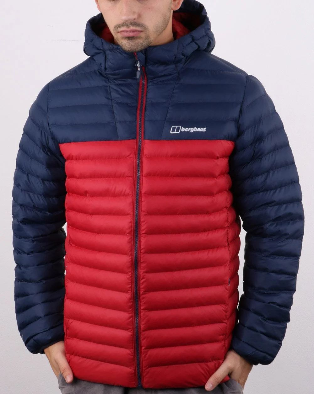 Berghaus Vaskye Jacket Red and Navy - Image 4