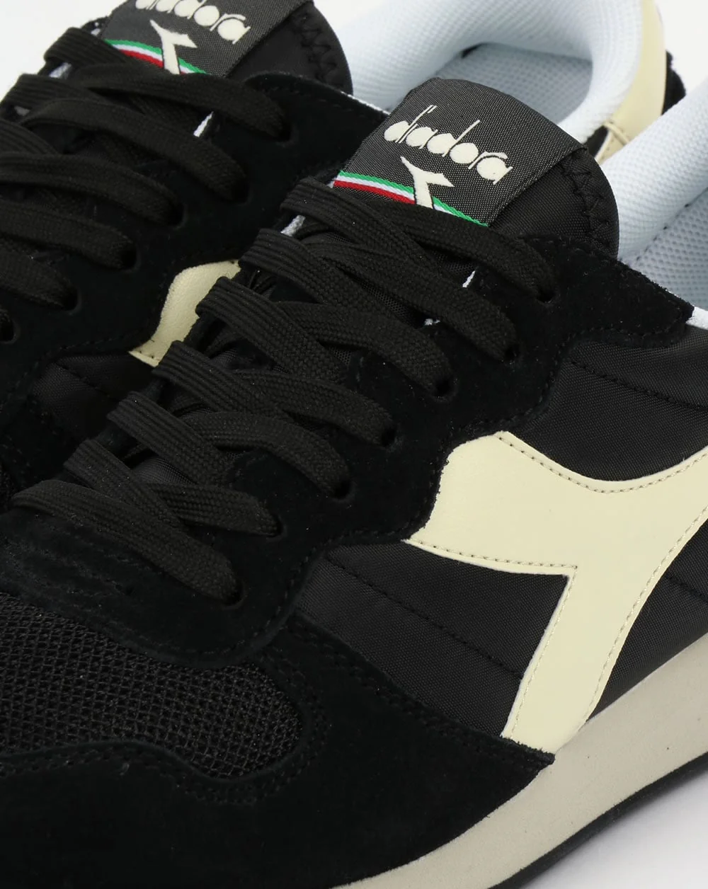 Diadora Camaro Trainers Black/Whisper White - Image 4