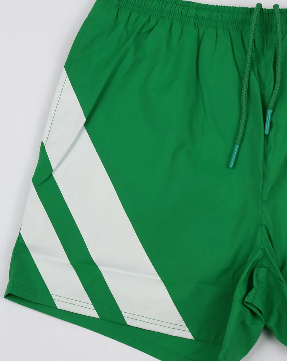 Diadora Serifos OG Shorts Green - Image 2