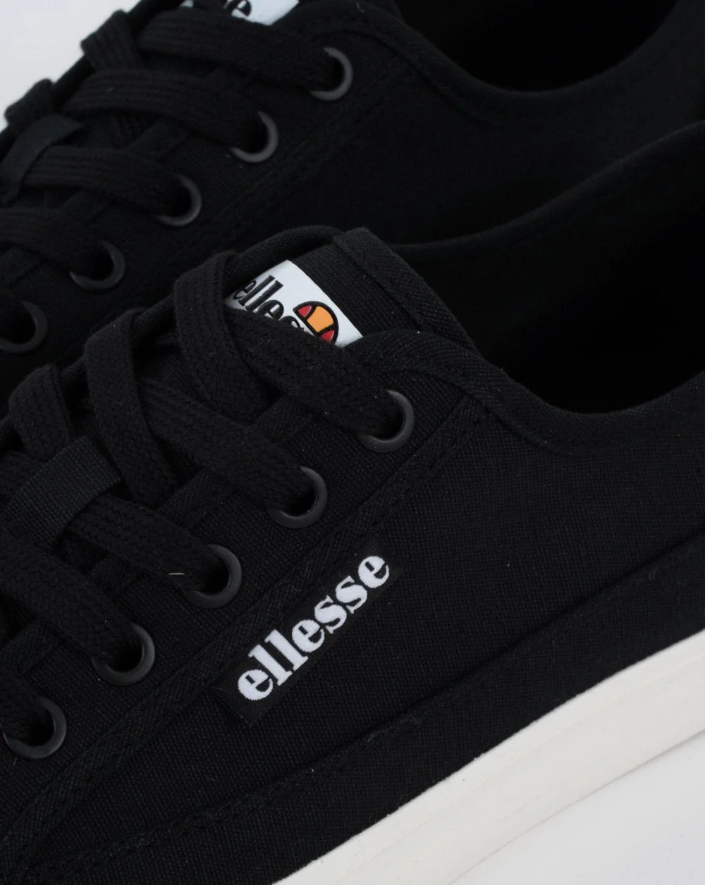 Ellesse Ento Canvas Pumps Black/White - Image 3