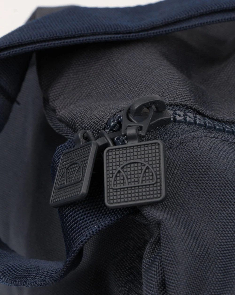 Ellesse Pello Barrel Bag Navy - Image 2