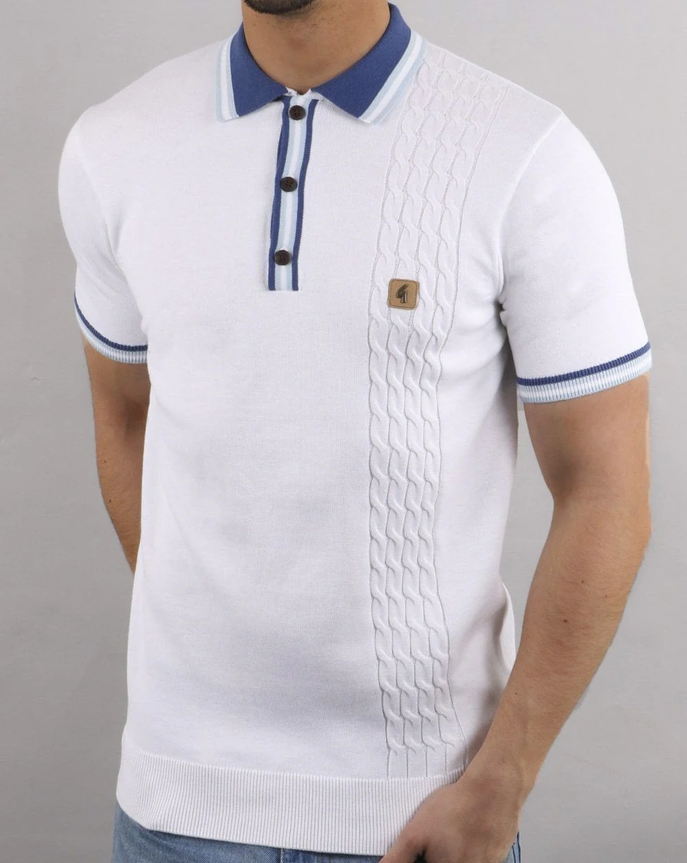 Gabicci Vintage Croxted Knitted Polo Shirt White - Image 2