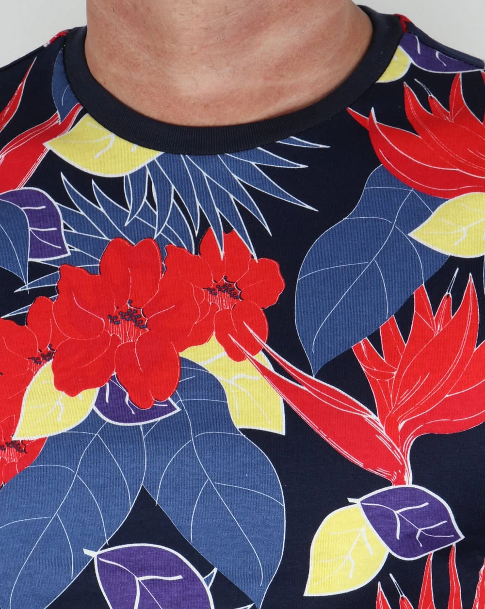 Luke Pollen Count Printed T-shirt Marina Navy - Image 2