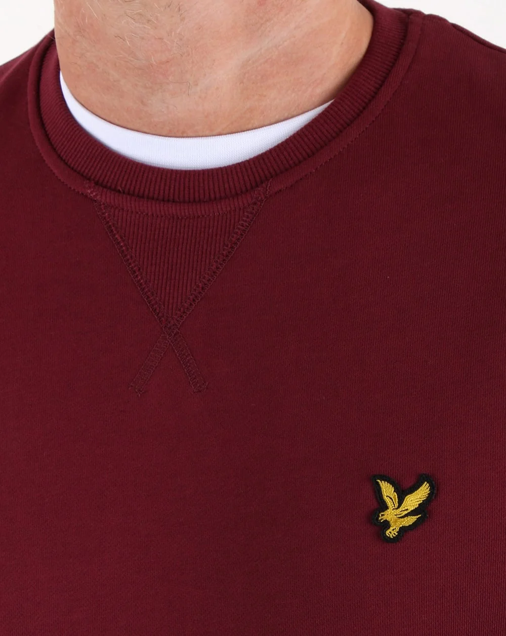 Lyle And Scott Crew Neck Sweatshirt Claret - Image 2