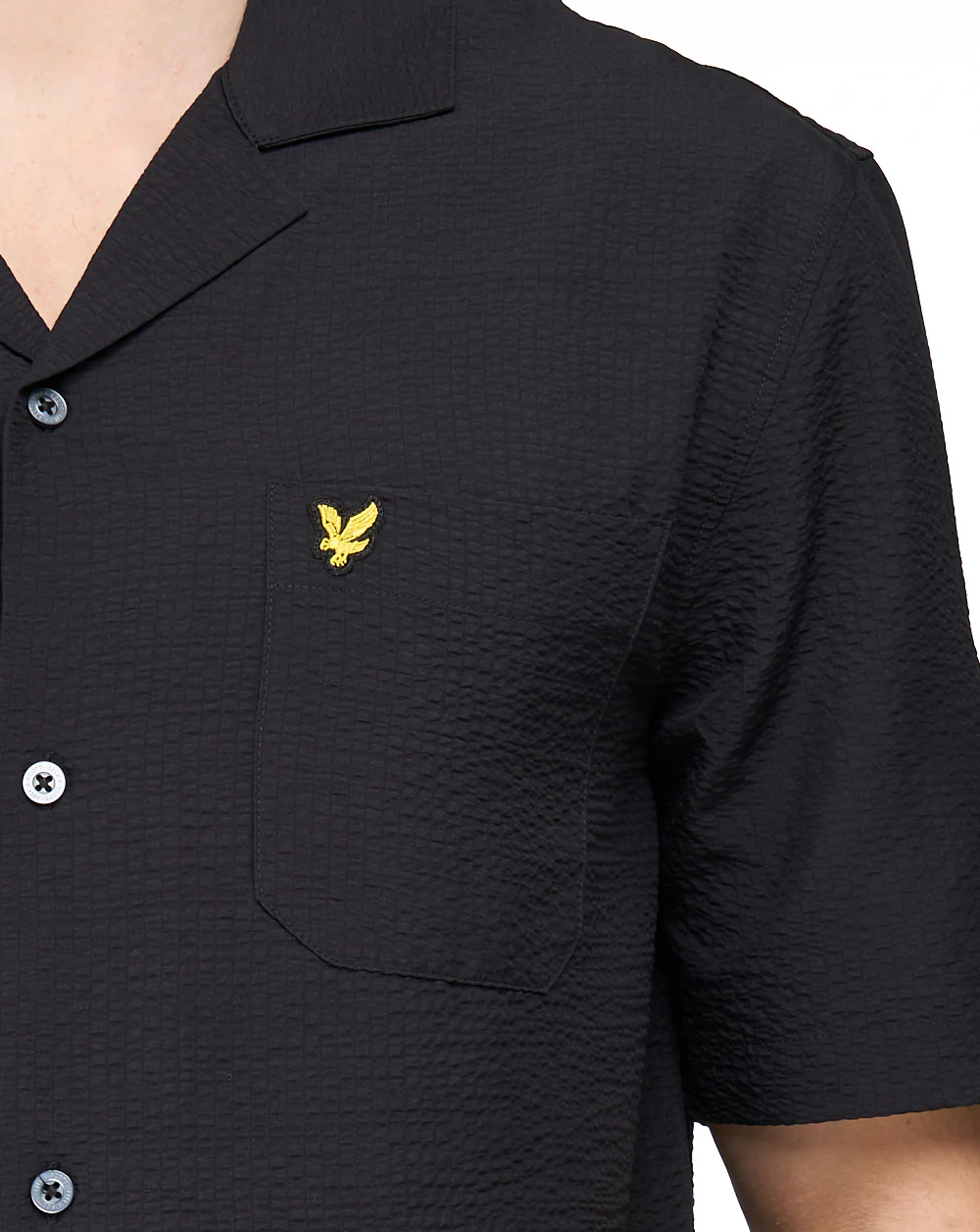 Lyle & Scott Crinkle Resort SS Shirt Jet Black - Image 5