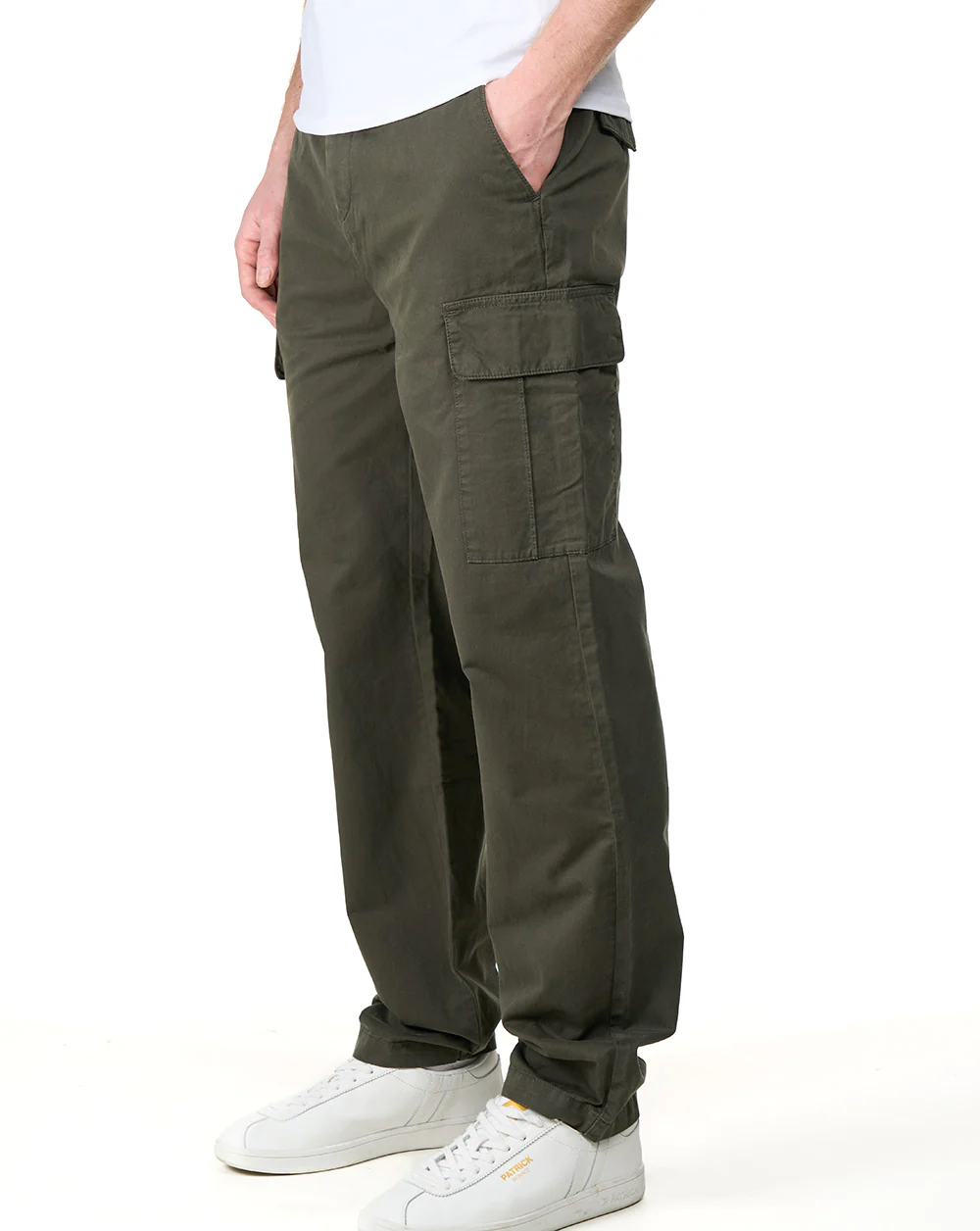 Lyle & Scott Cargo Pocket Trouser Olive Green - Image 3