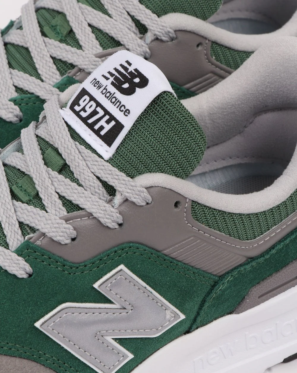 New Balance 997 Trainers Green - Image 4