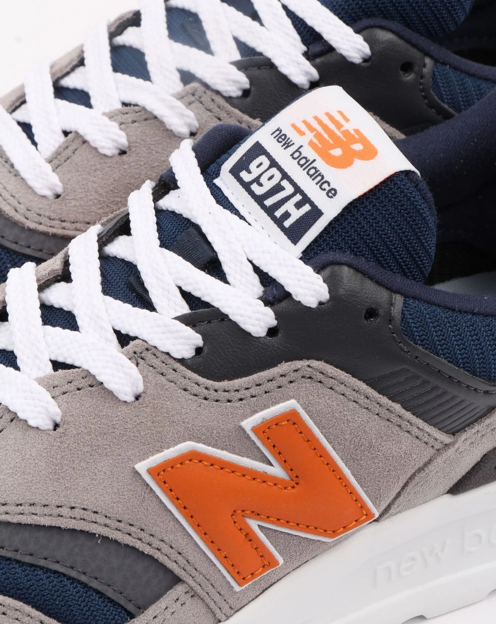 New Balance 997 Trainers Grey - Image 4