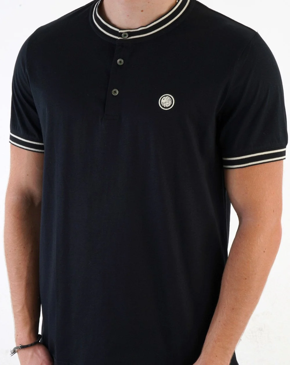 Pretty Green Beta Henley T-shirt Black - Image 4